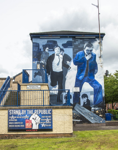 IRL4703 Mural depicting Operation Motorman, Derry